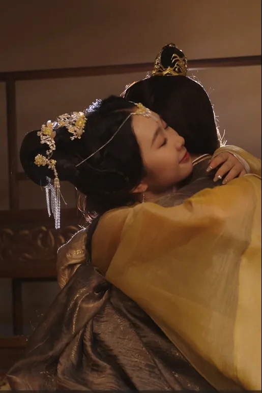 Her Reign of Revenge in the Harem