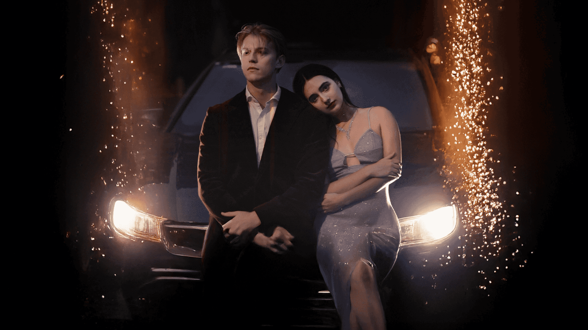 Hollywood Star's Fake Girlfriend