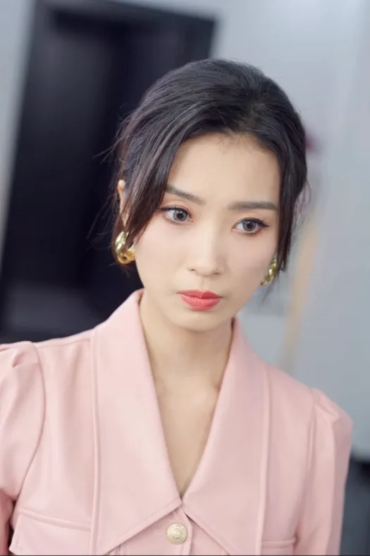 Mrs. Lin, You Are Really Sick!